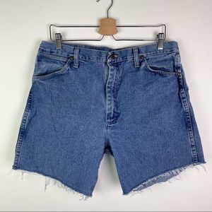 Vintage Wrangler Jean Shorts High Waisted Hi-Rise Denim Size 32 33